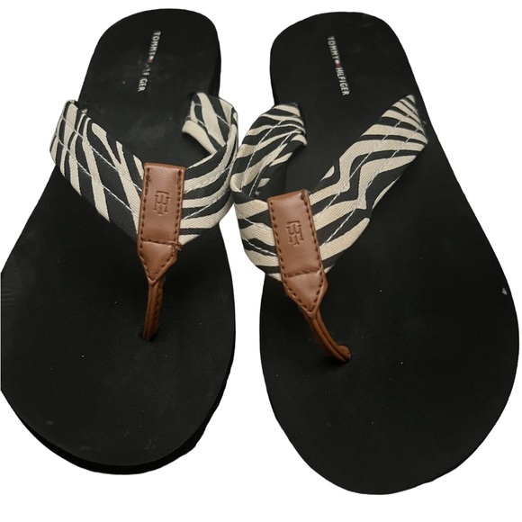 Tommy Hilfiger Shoes - Women’s Zebra Flip Flop Sandals